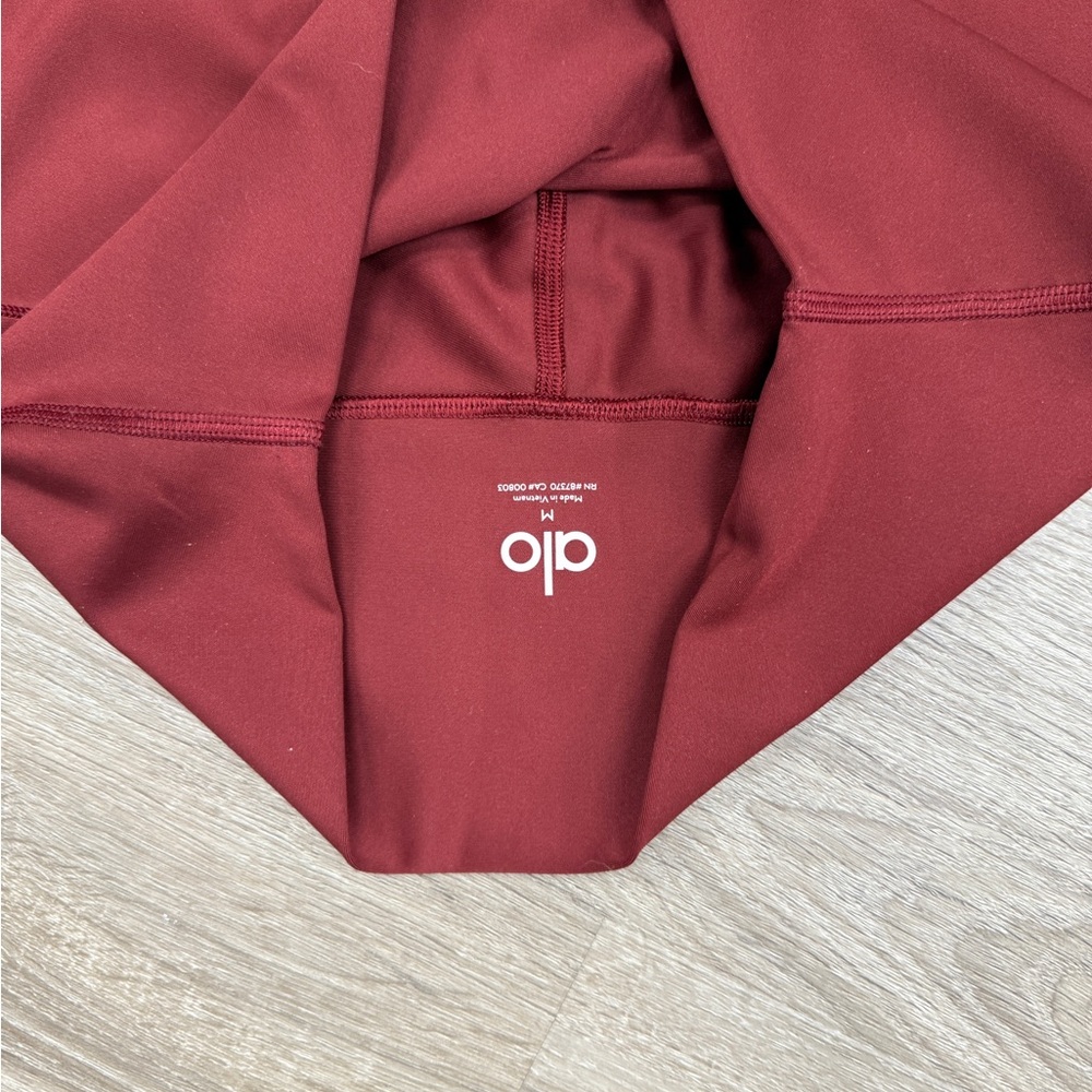 ALO Yoga Deep Red Leggings M - Picture 2 of 3